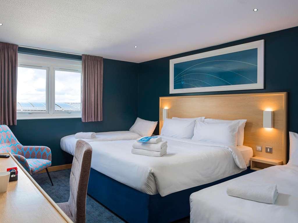 Travelodge Aberdeen Airport Kamer foto